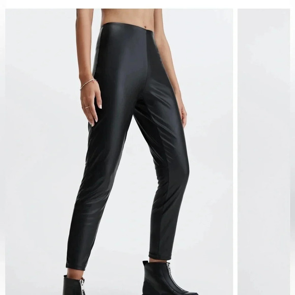 Fabletic vegan leather legging high rise size xl - Picture 3 of 5